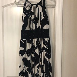 Black and white floral dress w beaded waist